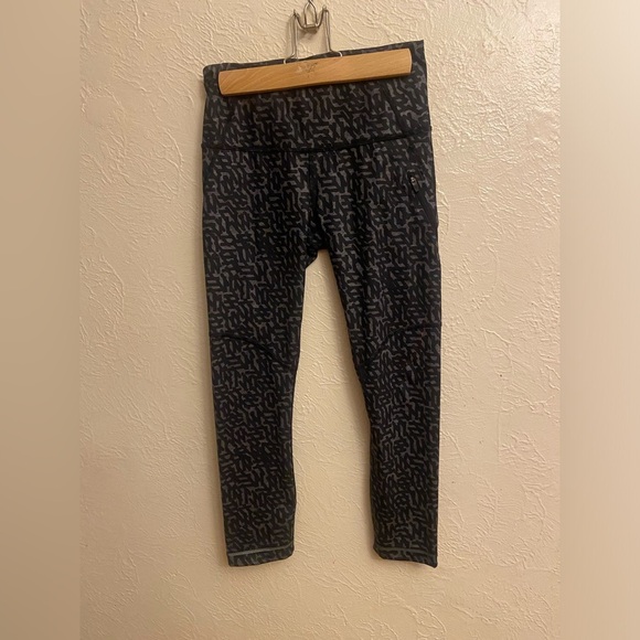 lululemon athletica Pants - lululemon athletica Leggings
